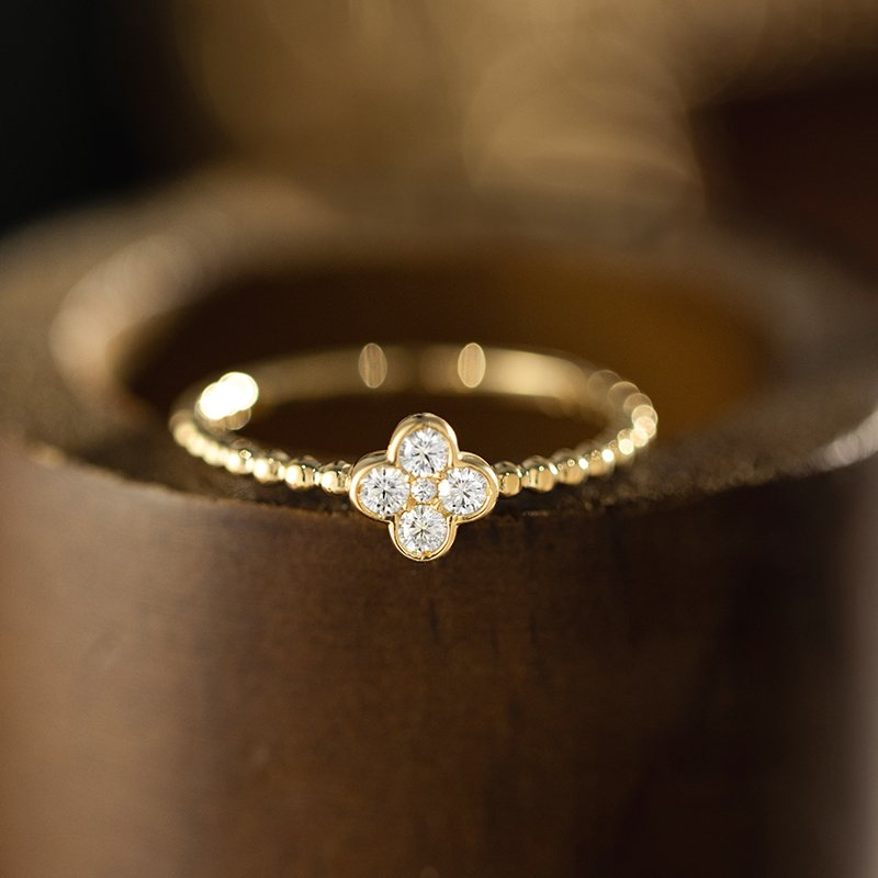 31557 Luxury Four Leaf Clover Minimalist Inlaid Ring