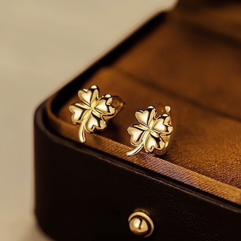 25046 Lucky four-leaf clover hooked style simple and versatile earrings  