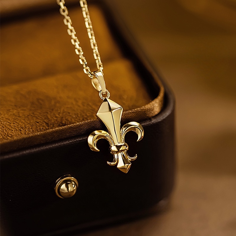 12992 European and American fashionable plain gold shiny surface iris cross pendant 