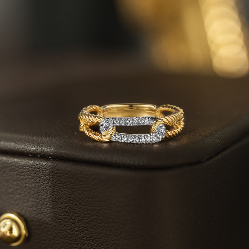 31697 Ring