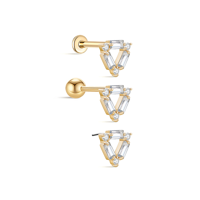 23598  Stud Earrings